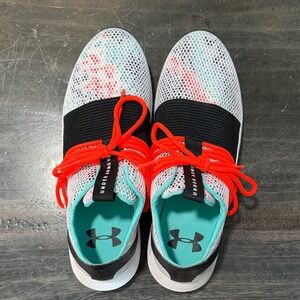 Under Armour Size 9.5 Womens Sneakers